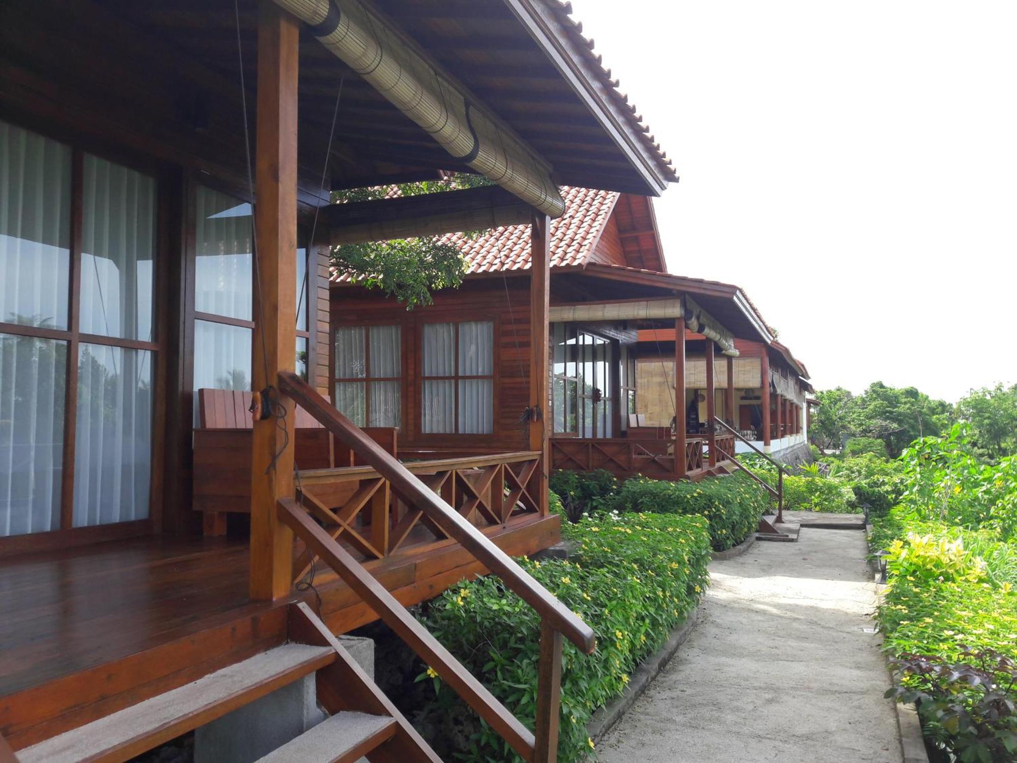 Marind Dive Eco Resort Waha Exteriér fotografie
